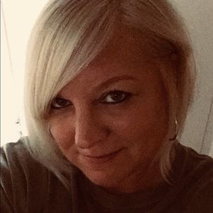 Meet your Posher, Wendy